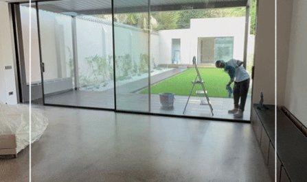 Ambienti di una villa con pavimento e vetrate